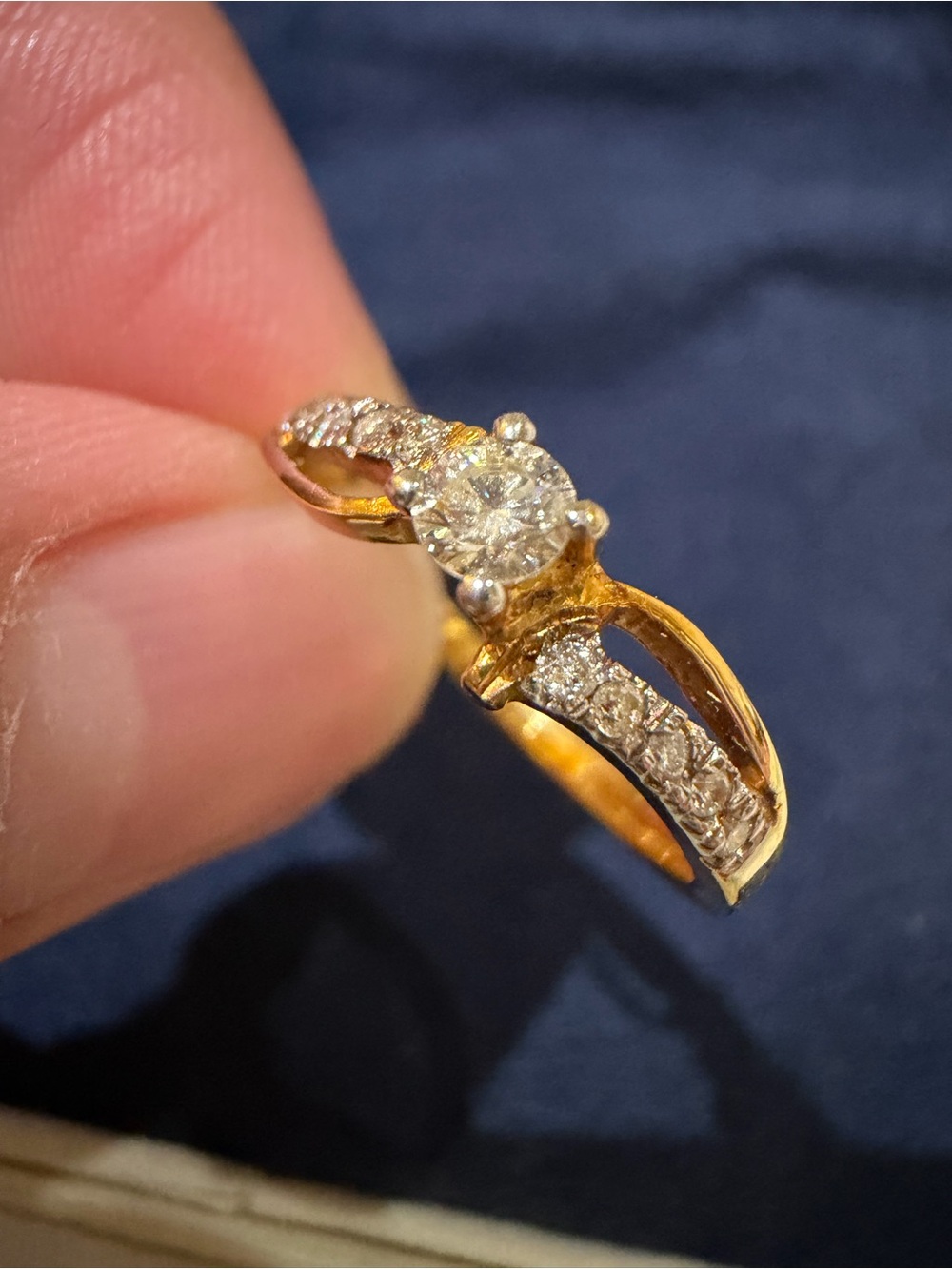 100% Real 14K Yellow Gold Diamond Ring - Classic Sparkle UNUSED